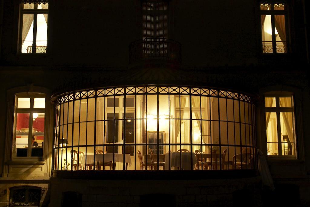 Chambres Au Chateau - Le Clos Des Tourelles Sennecey-le-Grand Екстериор снимка